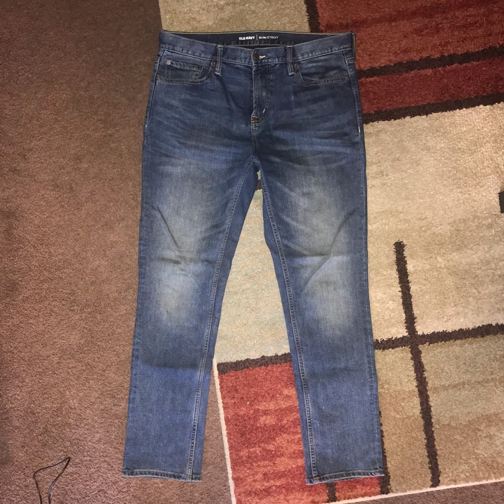 Old Navy Men’s Slim Fit Jeans 34 x 32 (2 pair)